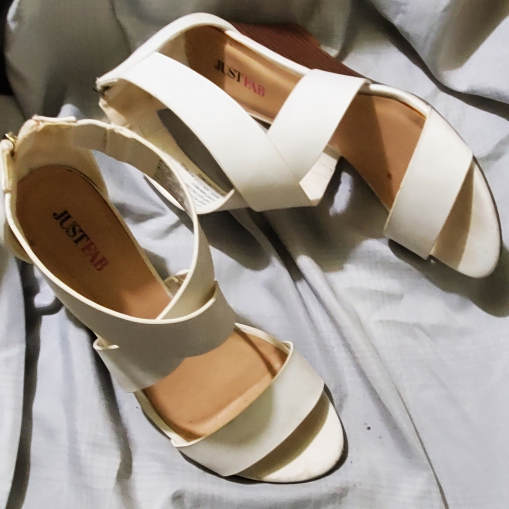 White Strapped Wedges - Picture 2 of 3